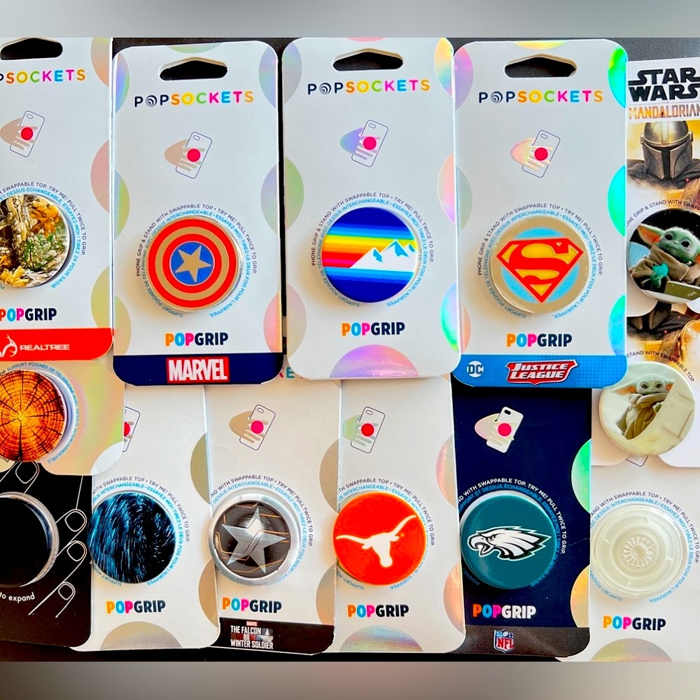 NWT PoPSocket SALE 2 for $20